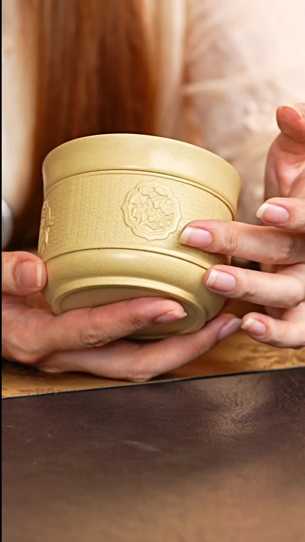 紫砂茶叶罐宜兴原矿紫砂黄金段梅兰竹菊茶叶罐