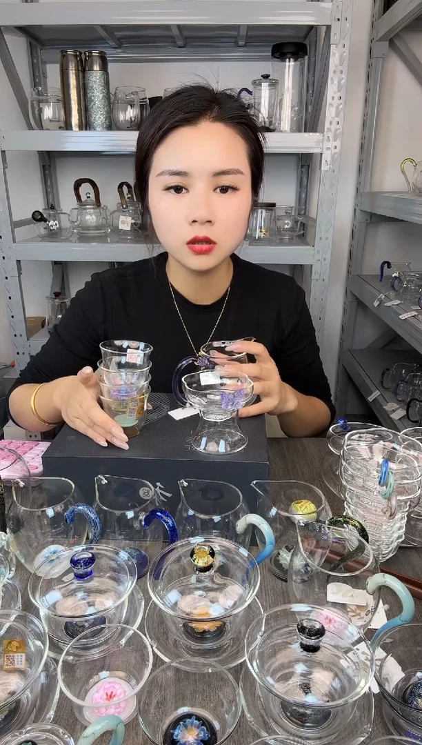 筱*禾器 蝶梦茶漏