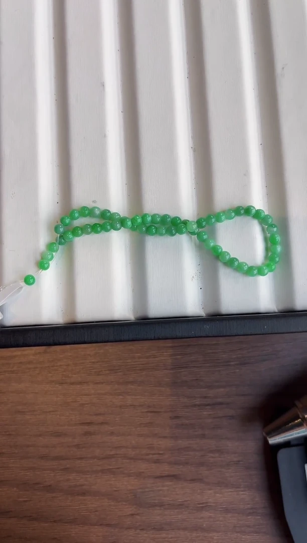 散珠翡翠翡翠手串卡3  55颗