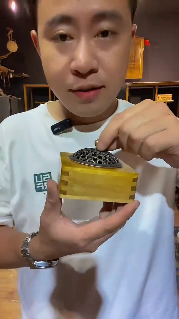 木金丝楠木制品香炉