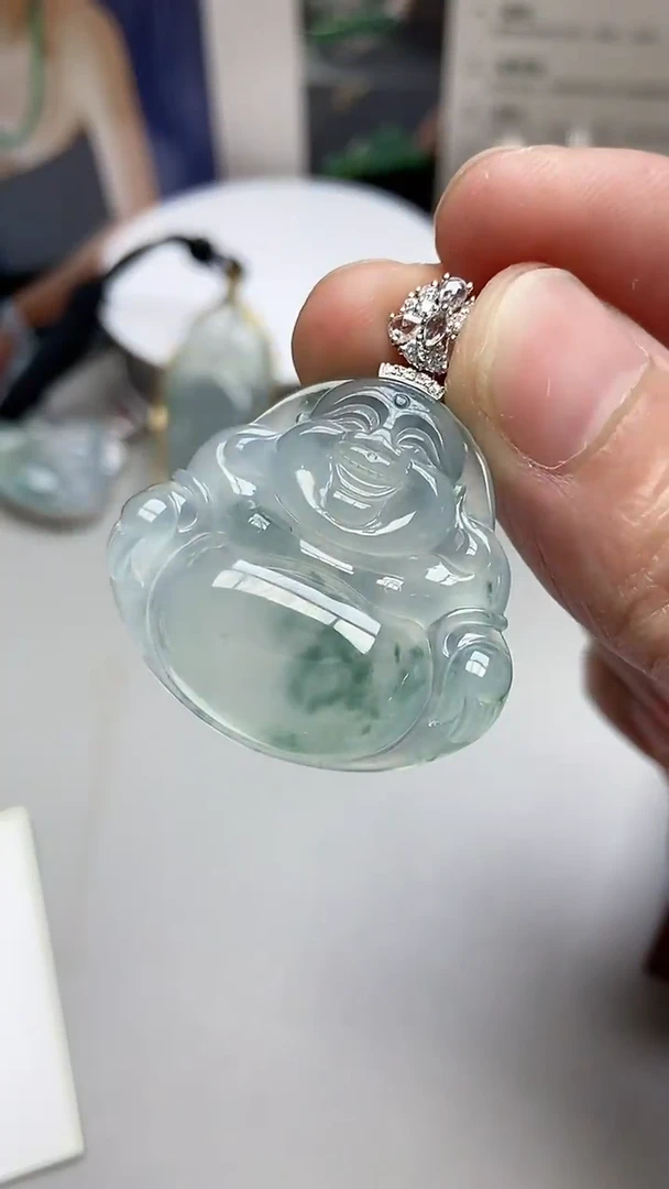 颈饰未镶嵌翡翠旷*佛公