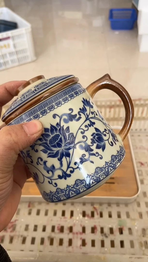 杯无运费险有瑕疵的摄影的产品有使用过的痕迹有点脏介意勿拍