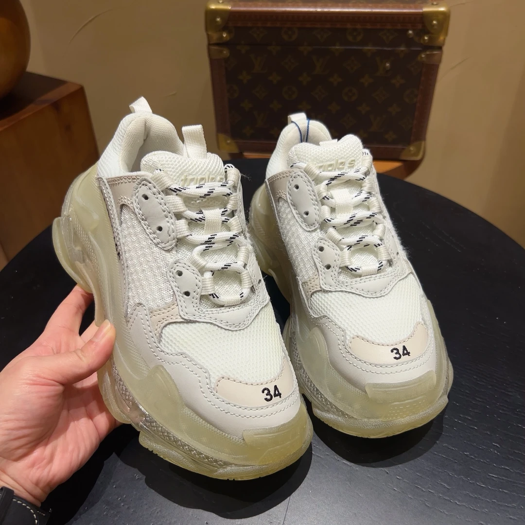 99新 Balenciaga/巴黎世家 Triple S 老爹鞋白水晶气垫 34码