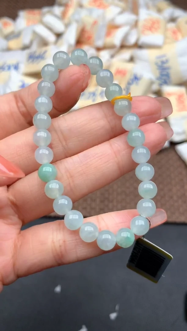 未镶嵌挂件翡翠1