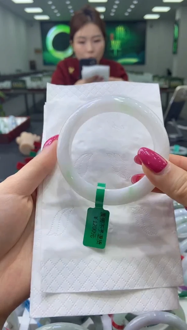 未镶嵌手镯翡翠0055526