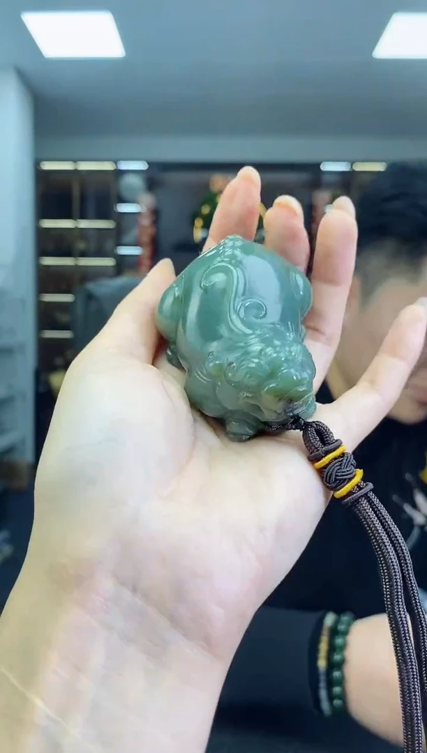 【闪购商品】和田玉颈饰未镶嵌貔貅手把件清货4