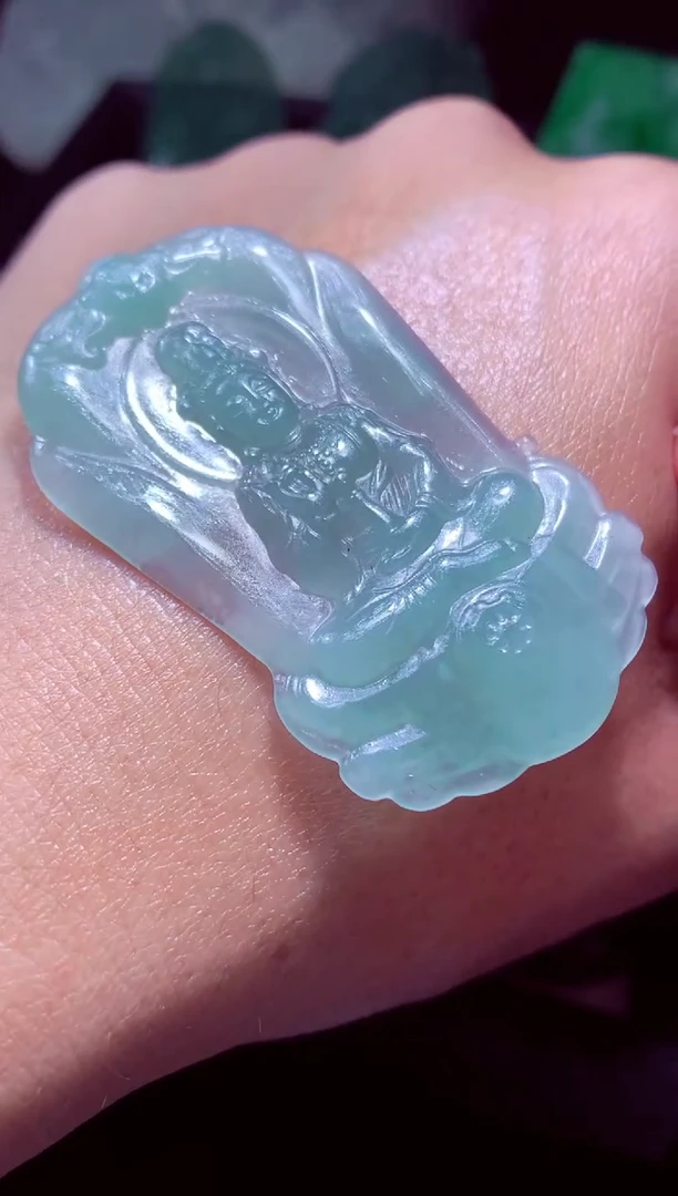 未镶嵌定制翡翠?****来天然翡翠A货 官方基地发货多样性发其一