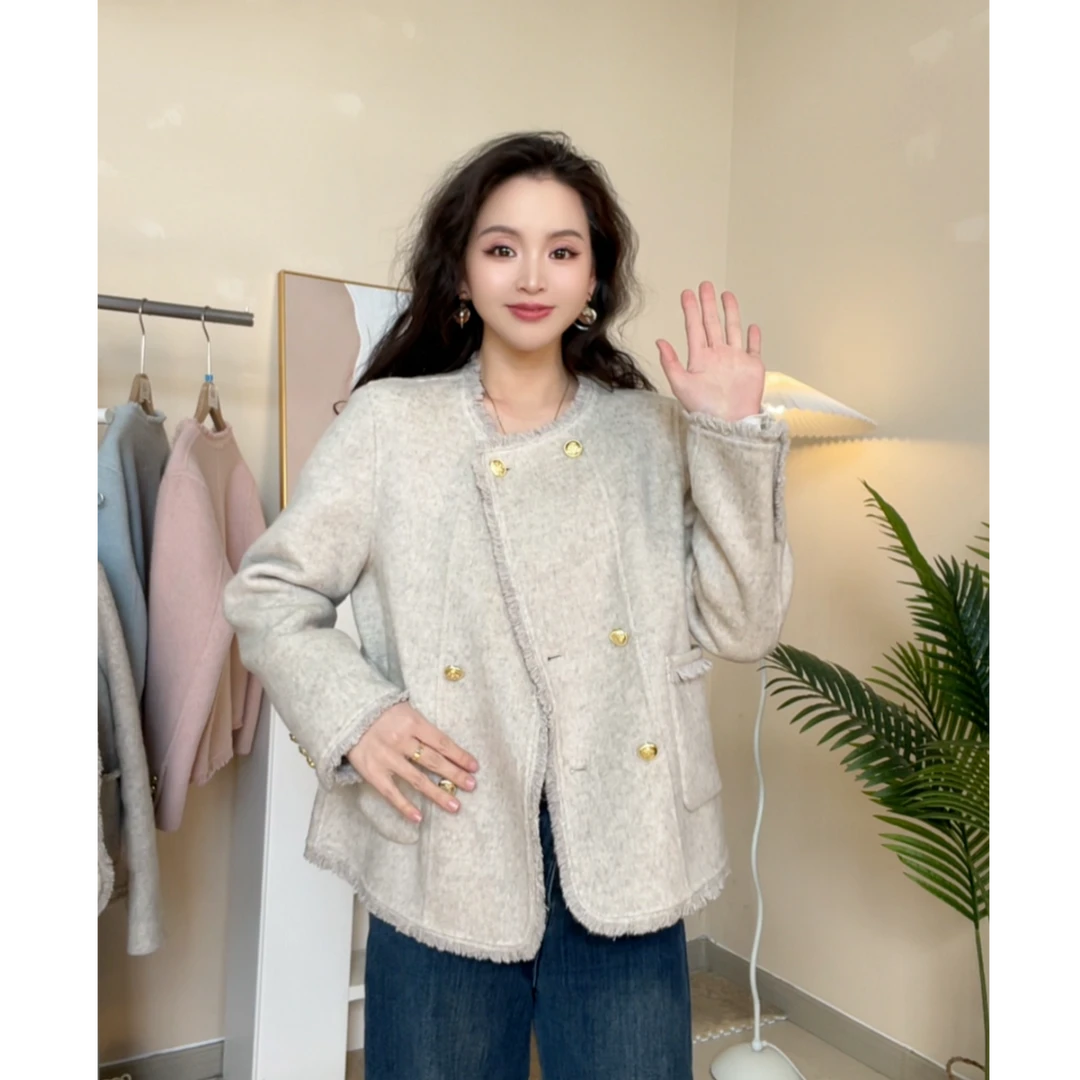 2025新款双面呢大衣女短款大衣双排扣拉毛宽松小个子秋款8885