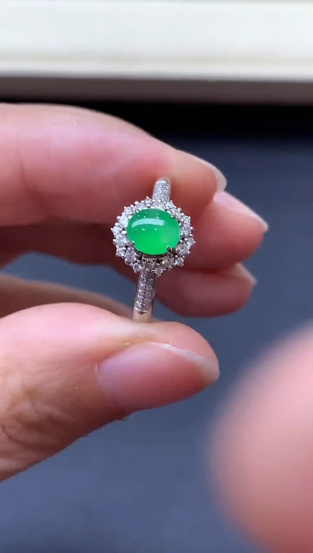 18K金镶嵌戒指翡翠575-中国好珍宝