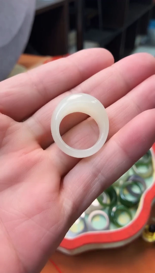 未镶嵌戒圈和田玉o03【19】