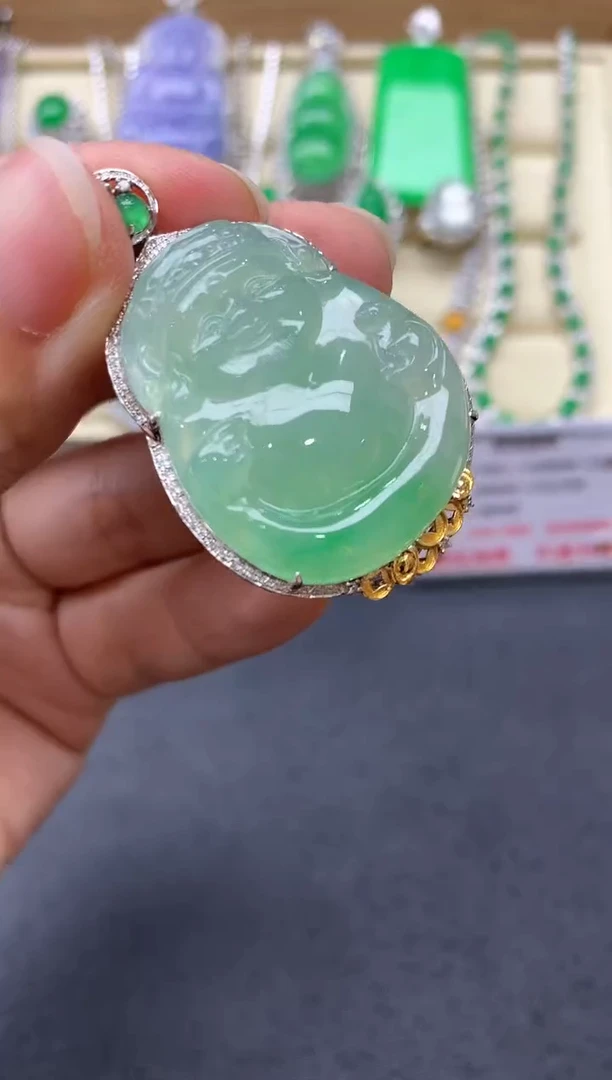 翡翠18K金镶嵌颈饰465-中国好珍宝