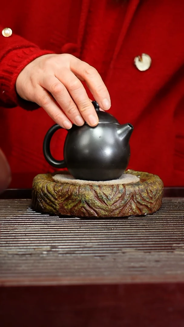 宜兴原矿紫砂壶茶壶宜兴原矿紫砂壶茶壶170C