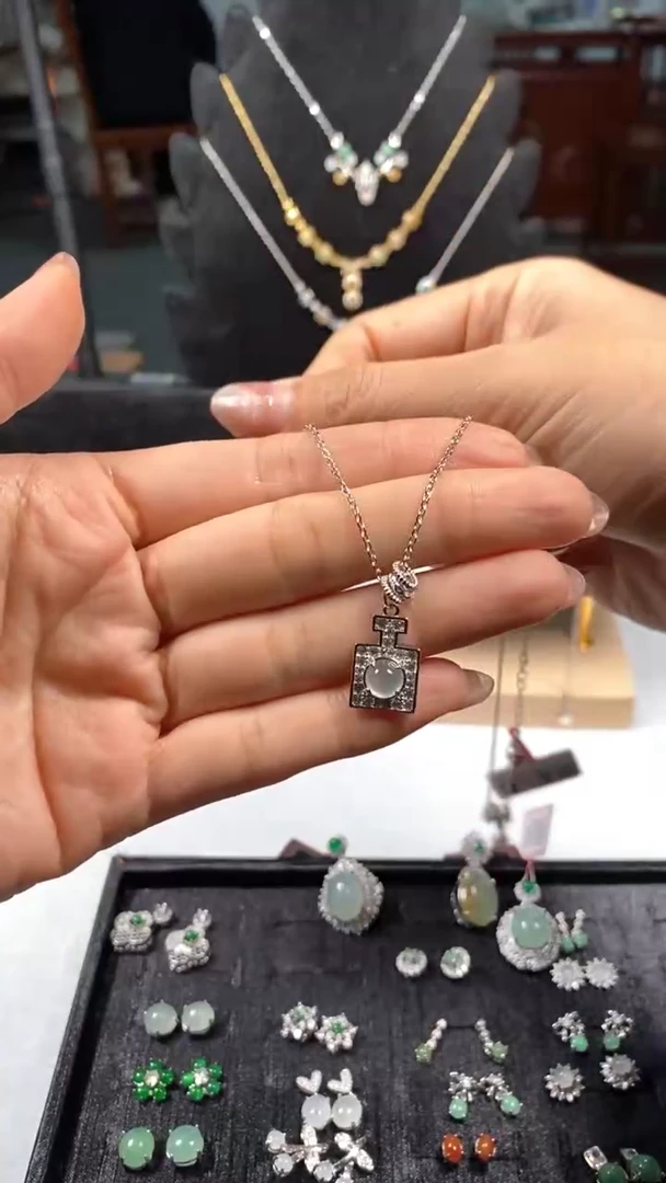 项链银S925镶嵌翡翠32