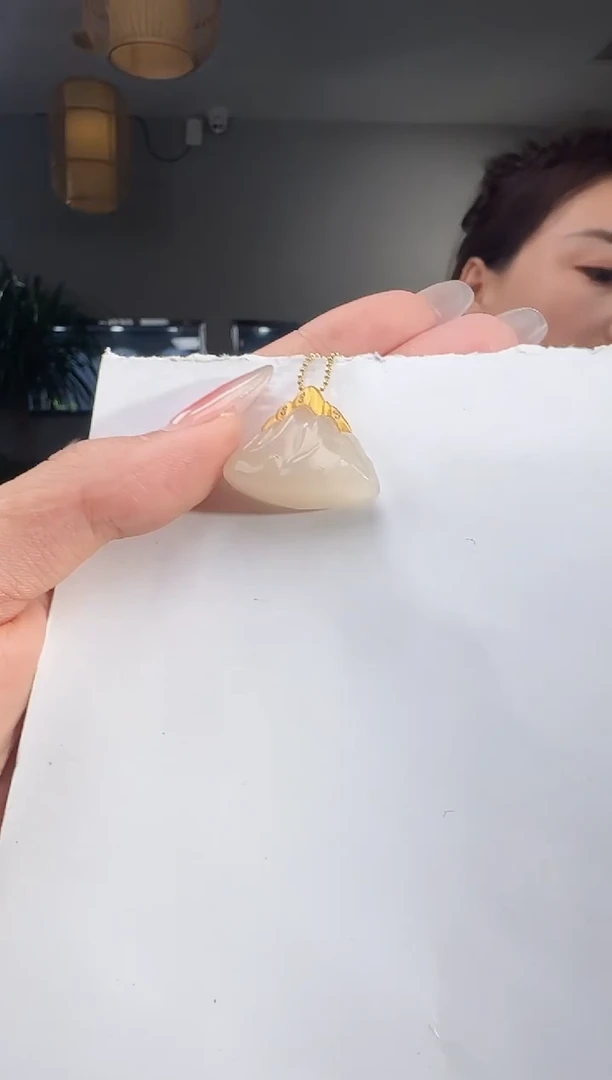 吊坠(不含链)18K金镶嵌和田玉1
