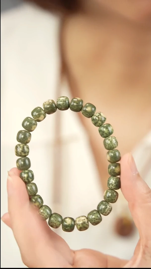 菩提手串/手链星月石玉料8x9mm单圈老型