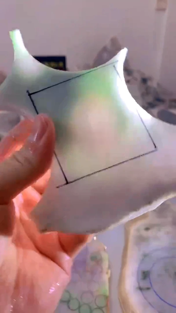 翡翠未镶嵌颈饰缅甸A货翡翠327