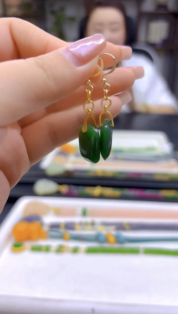 和田玉（碧玉）14K金镶嵌耳饰DIY款E171