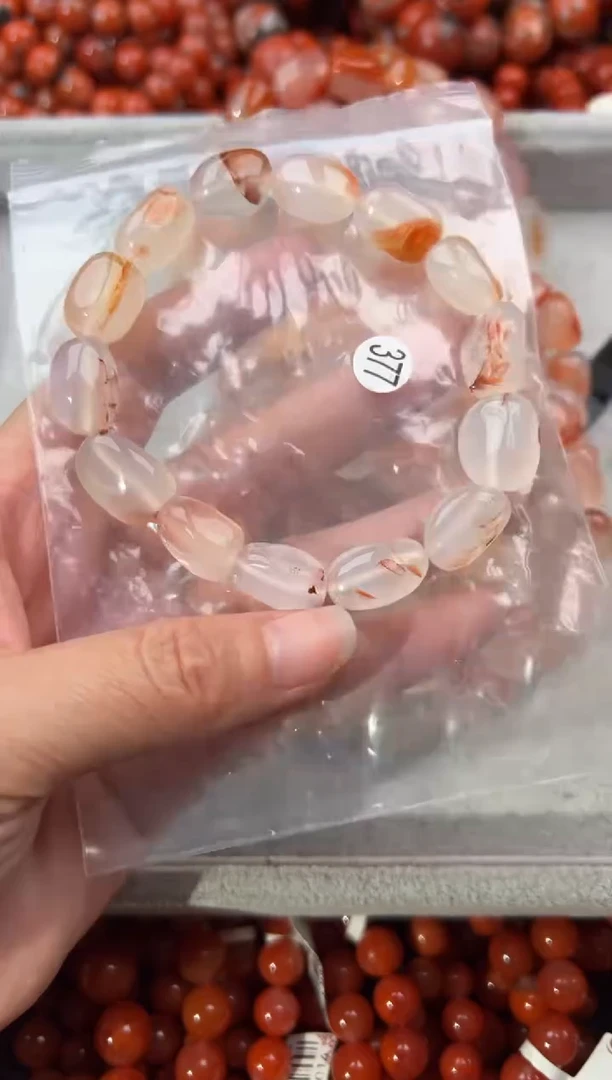 未镶嵌手串南红玛瑙1