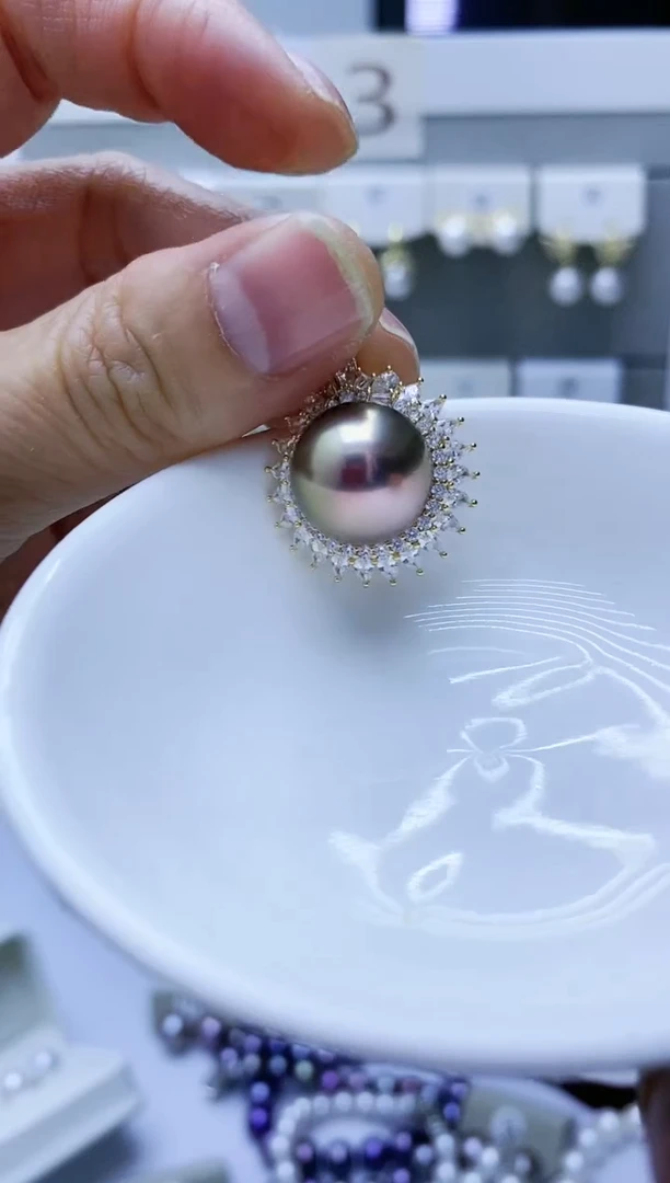 【闪购商品】淡水珍珠耳饰银S925镶嵌吊坠