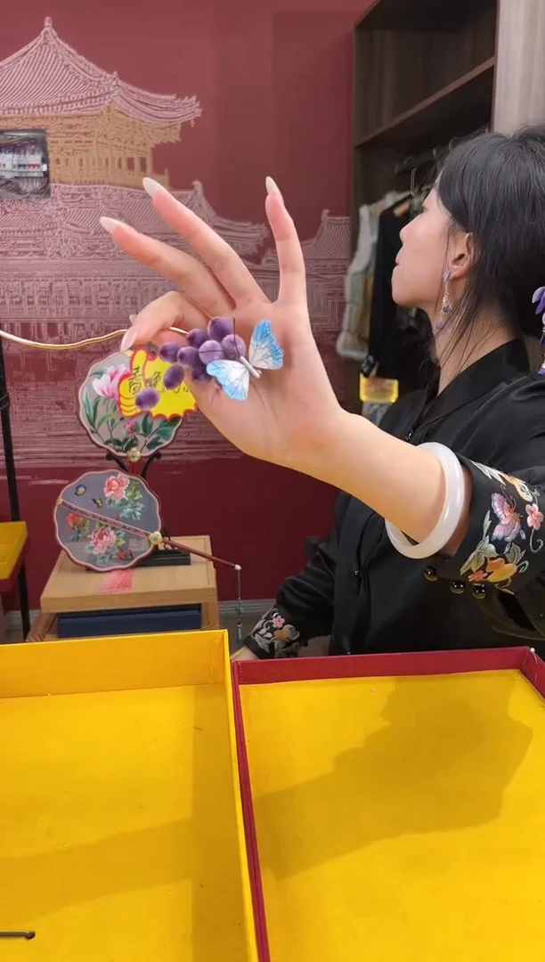 【闪购商品】刺绣非遗绒花（发饰）