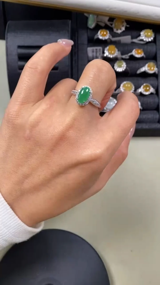 【闪购商品】翡翠戒指银S925镶嵌9613