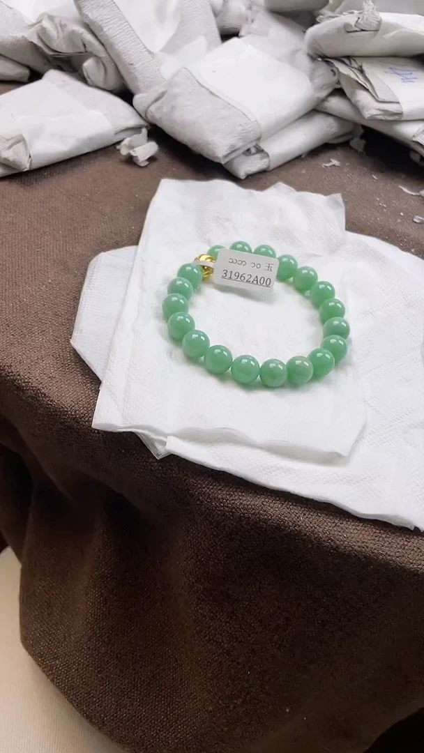 未镶嵌手链翡翠手串