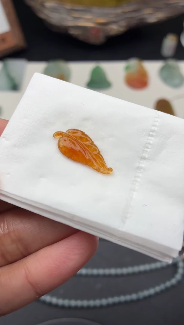 未镶嵌定制翡翠