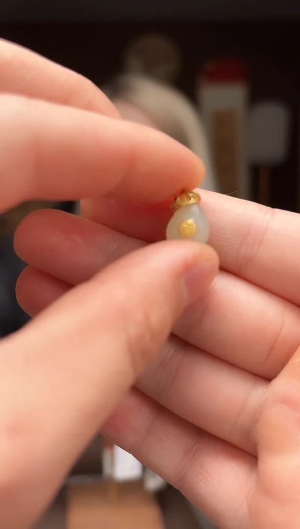 【闪购商品】和田玉AB38吊坠未镶嵌-