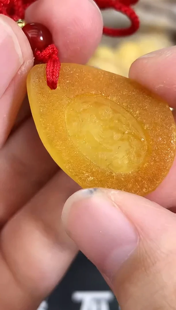 蜜蜡未镶嵌珠宝奇石211