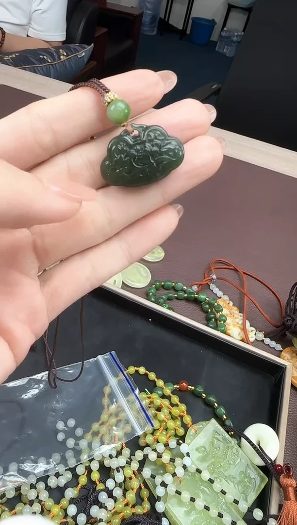 颈饰未镶嵌和田玉多样性发货拍一发一