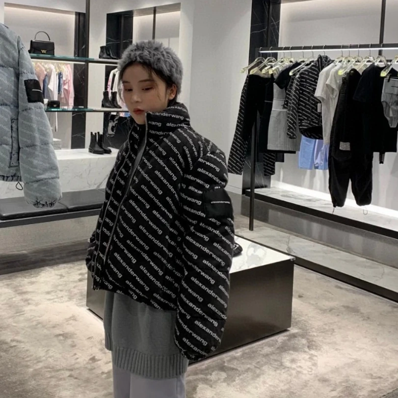 99新 maje 亚历山大王满印黑色棉服/尺码s（胸围约116）