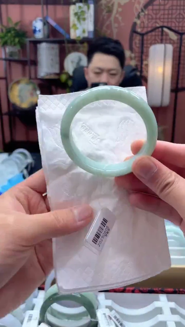 未镶嵌手镯翡翠00005847