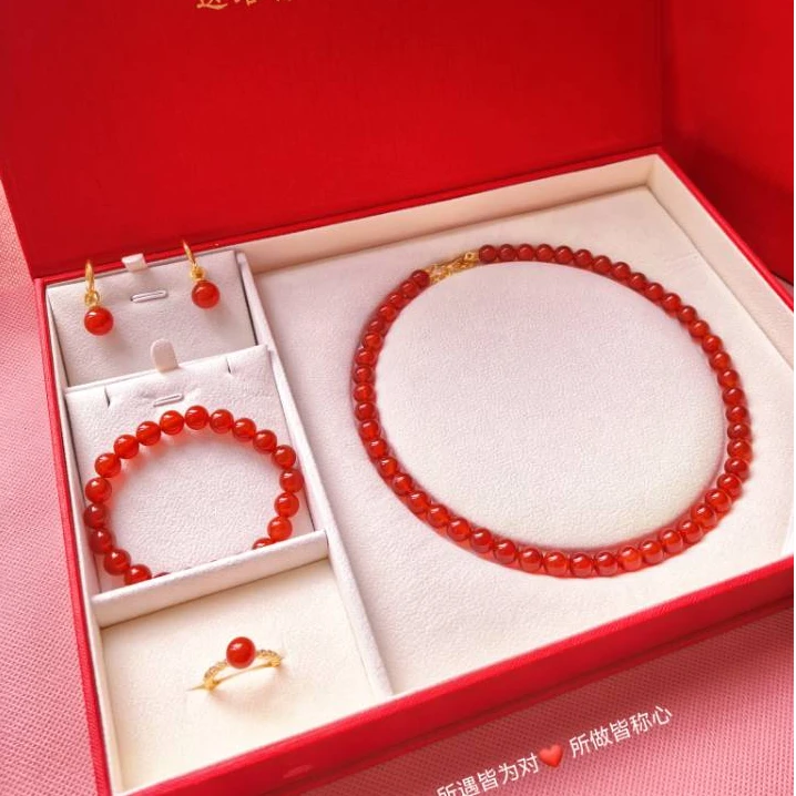 【粉丝专属】红项链耳饰手链戒指新年套盒