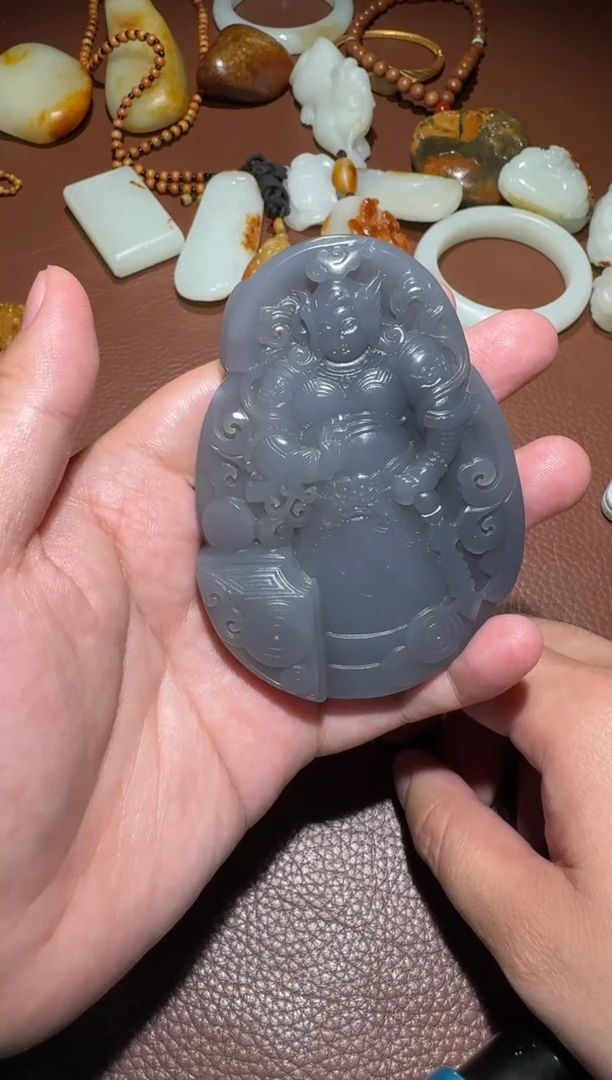 未镶嵌和田玉挂件爱*妇和田玉