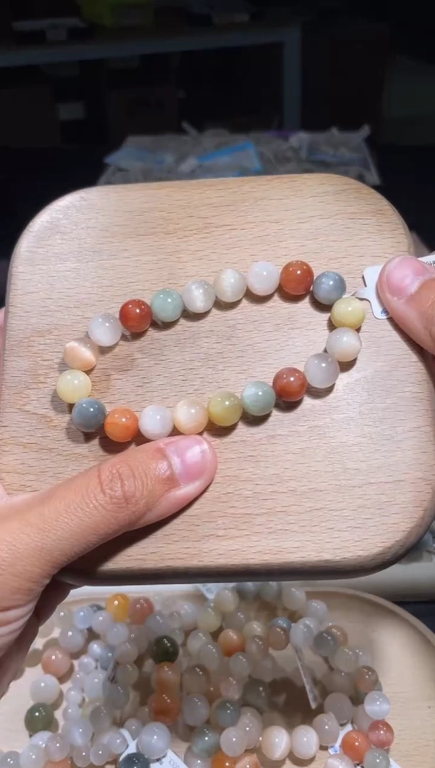 【闪购商品】水晶手链未镶嵌57号多样性发货一Q 9+