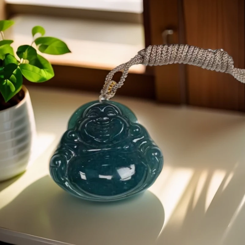 天然A货翡翠吊坠（多样性发其一）