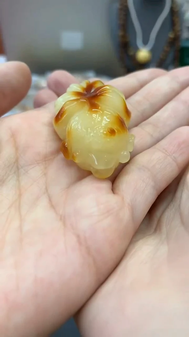 【闪购商品】未镶嵌琥珀珠宝奇石340