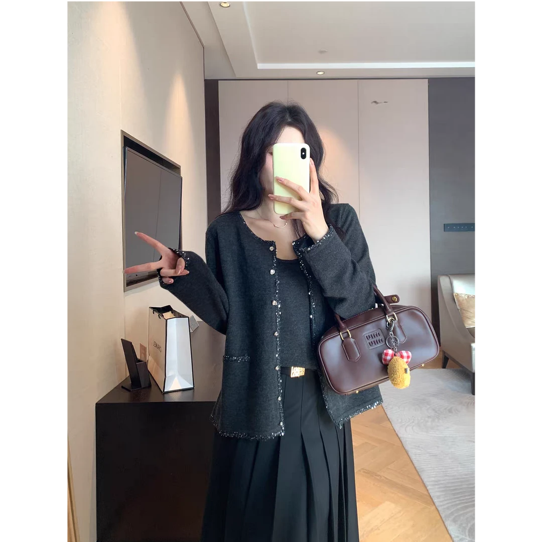 【NAZ微胖大码定制】纯色修身吊带+钉珠针织开衫两件套