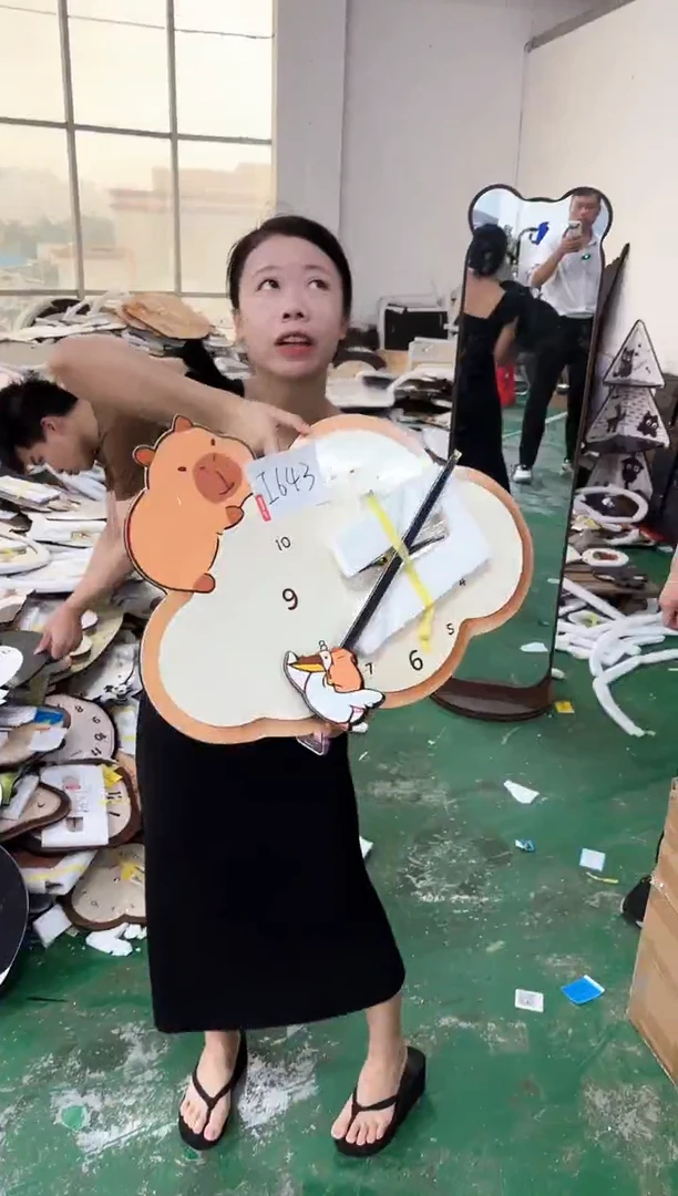 横款 孤品微瑕小河果果闪购i643