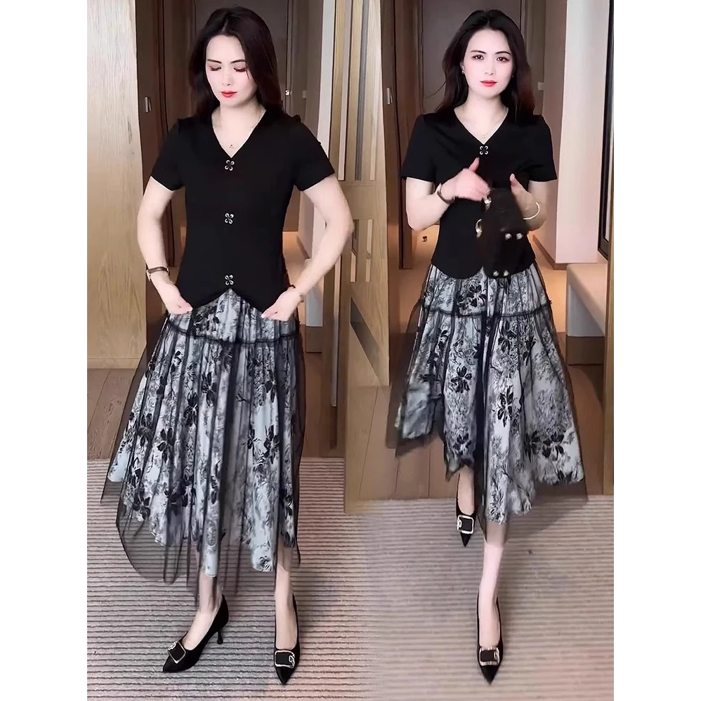 2025夏季大方得体穿搭一整套收腰显瘦超好看独特漂亮裙子两件套潮