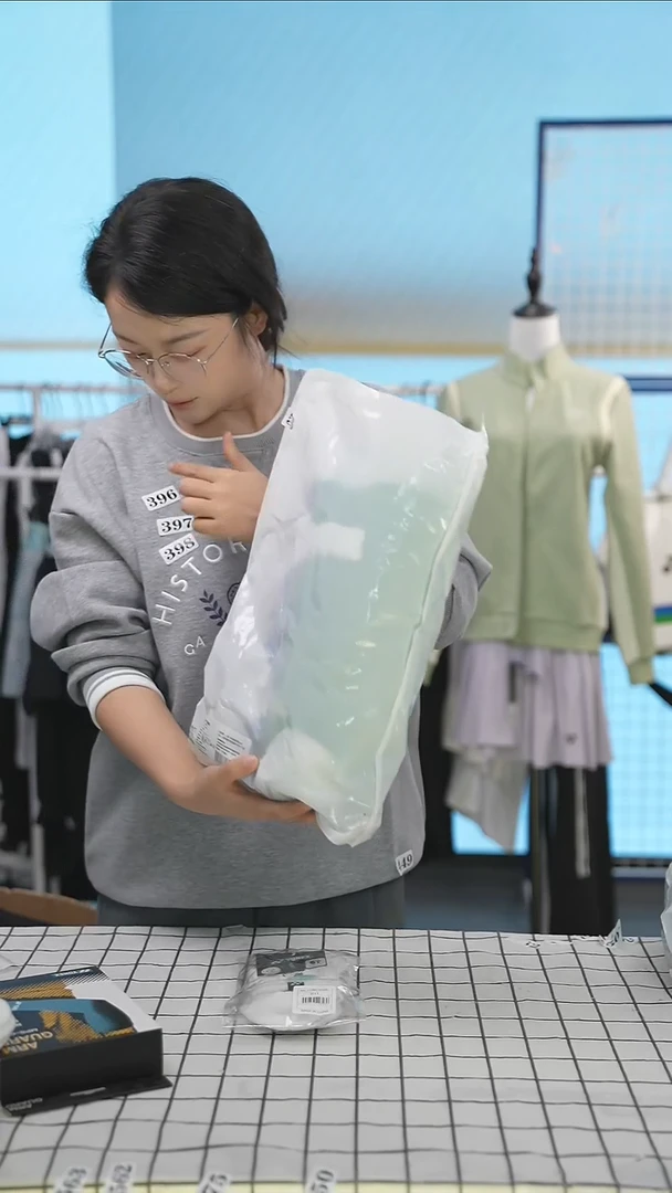 574清仓衣服，不退不换！！毛巾