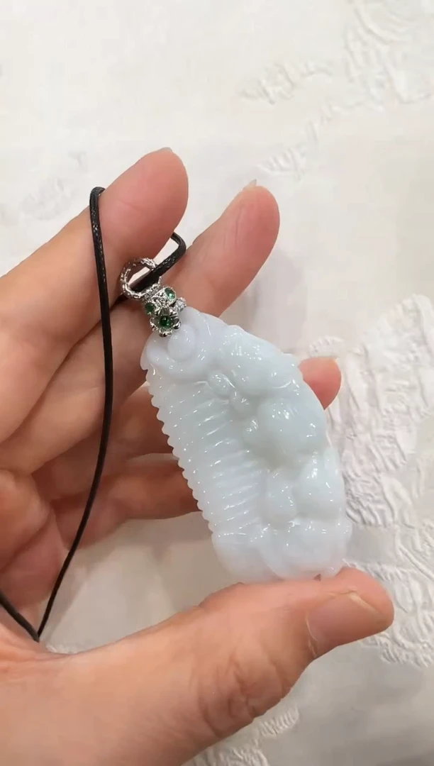 颈饰未镶嵌翡翠国风