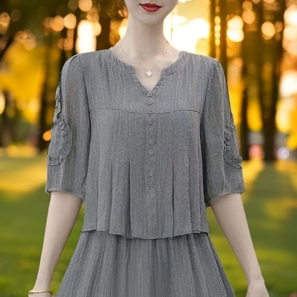 3纯色纽扣连衣裙遮肚子2025夏季新款时尚气质显瘦套装裙子女