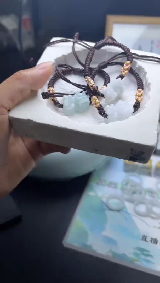 未镶嵌挂件翡翠多样性发一件L0701-10