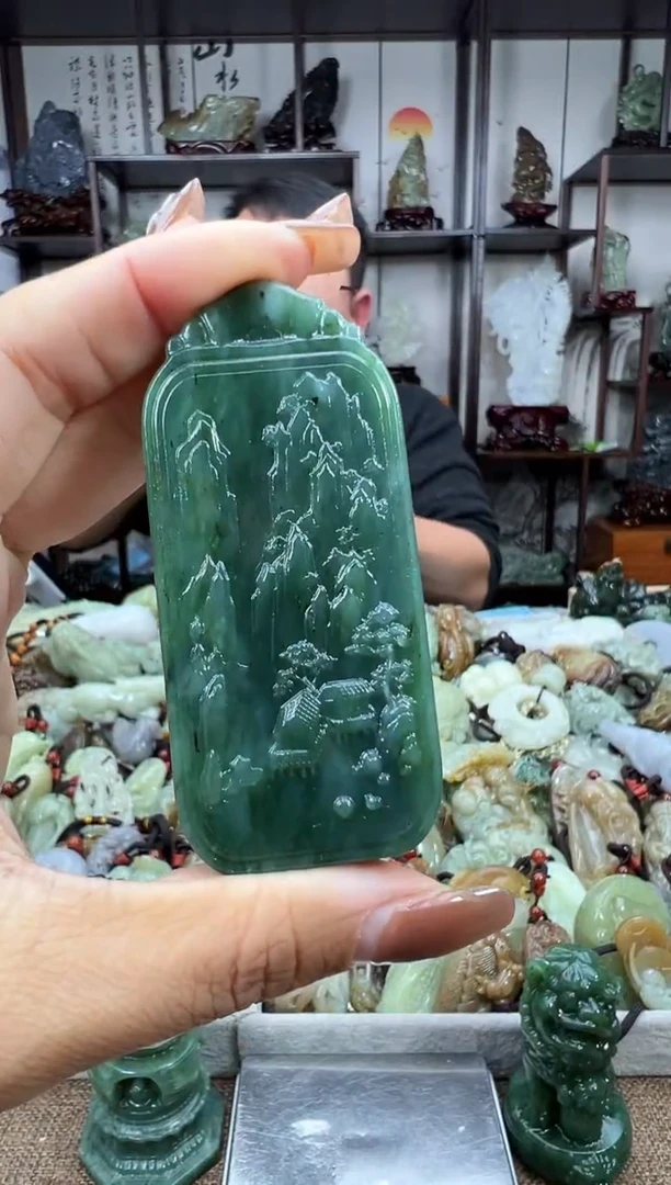 未镶嵌和田玉把件1