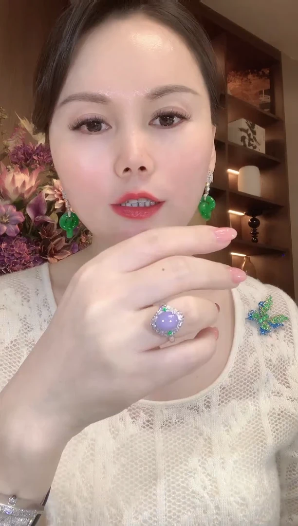 18K金镶嵌戒指翡翠C72 紫货有一定色差