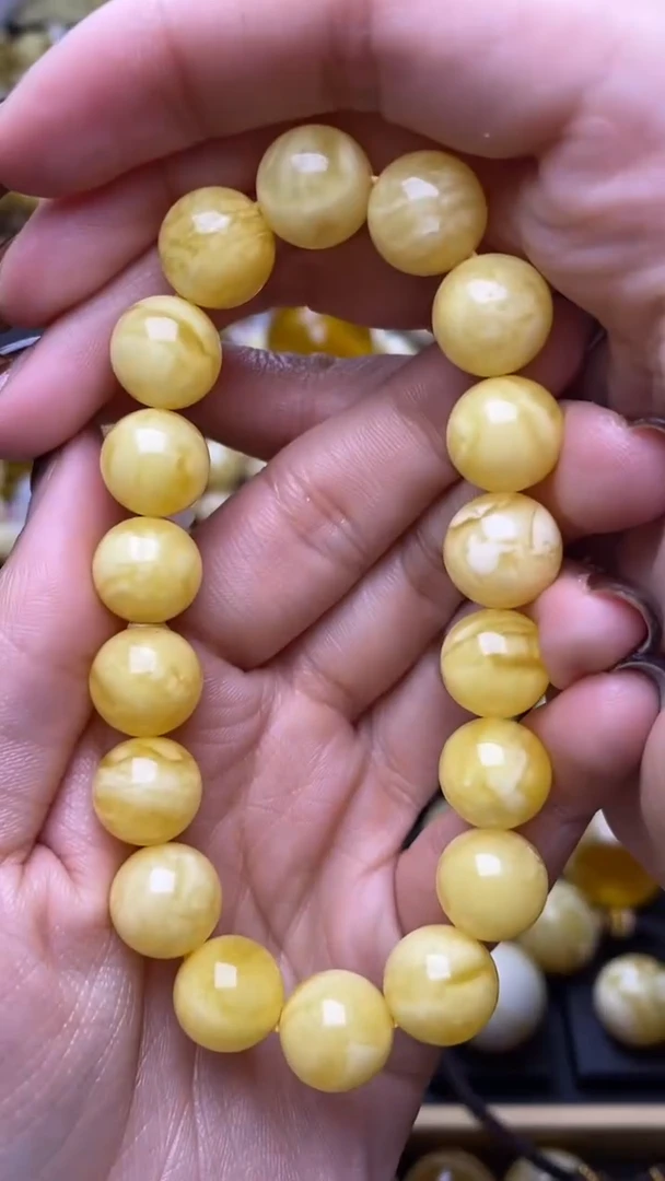 【闪购商品】琥珀裸石未镶嵌蜜蜡.79