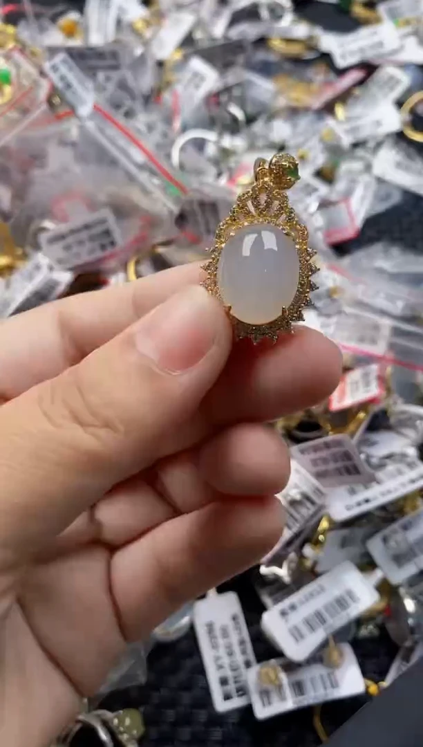翡翠戒指银S925镶嵌888     4