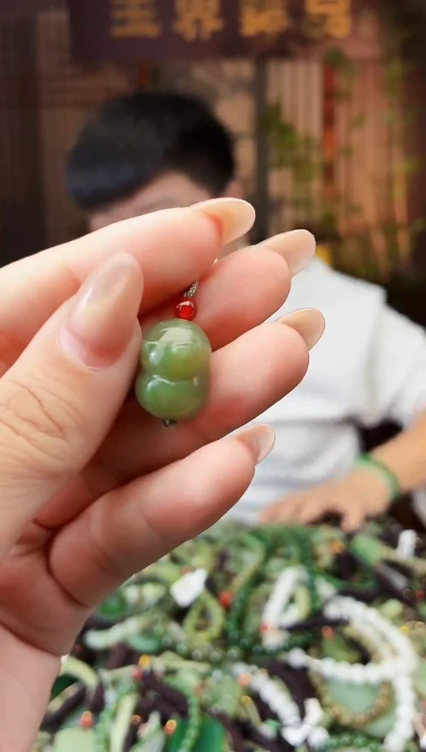 颈饰未镶嵌和田玉多样性发货拍一发一