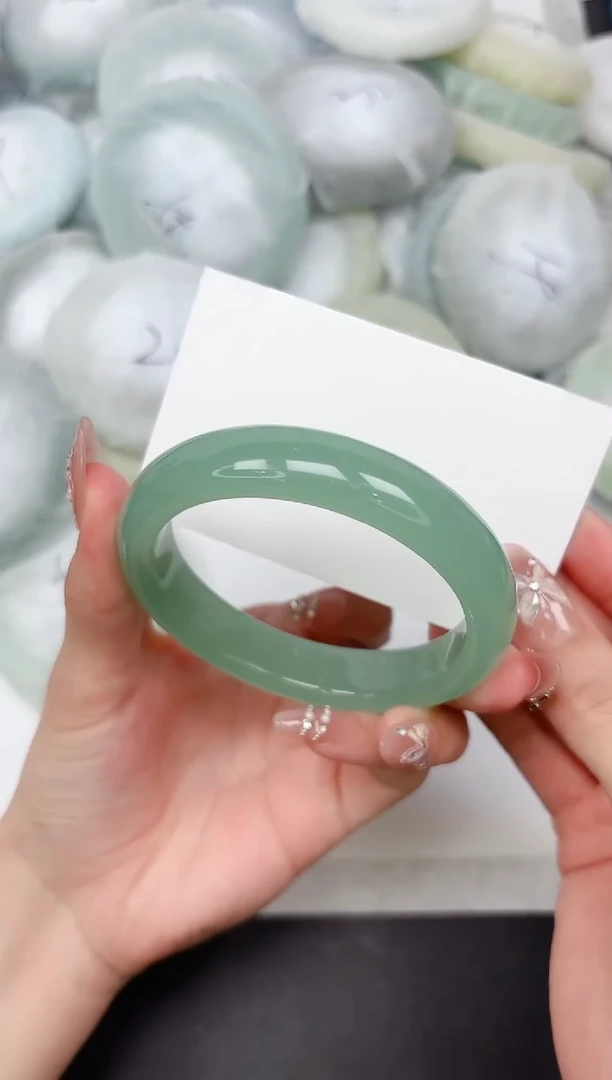 石英质玉手镯未镶嵌32-60.1